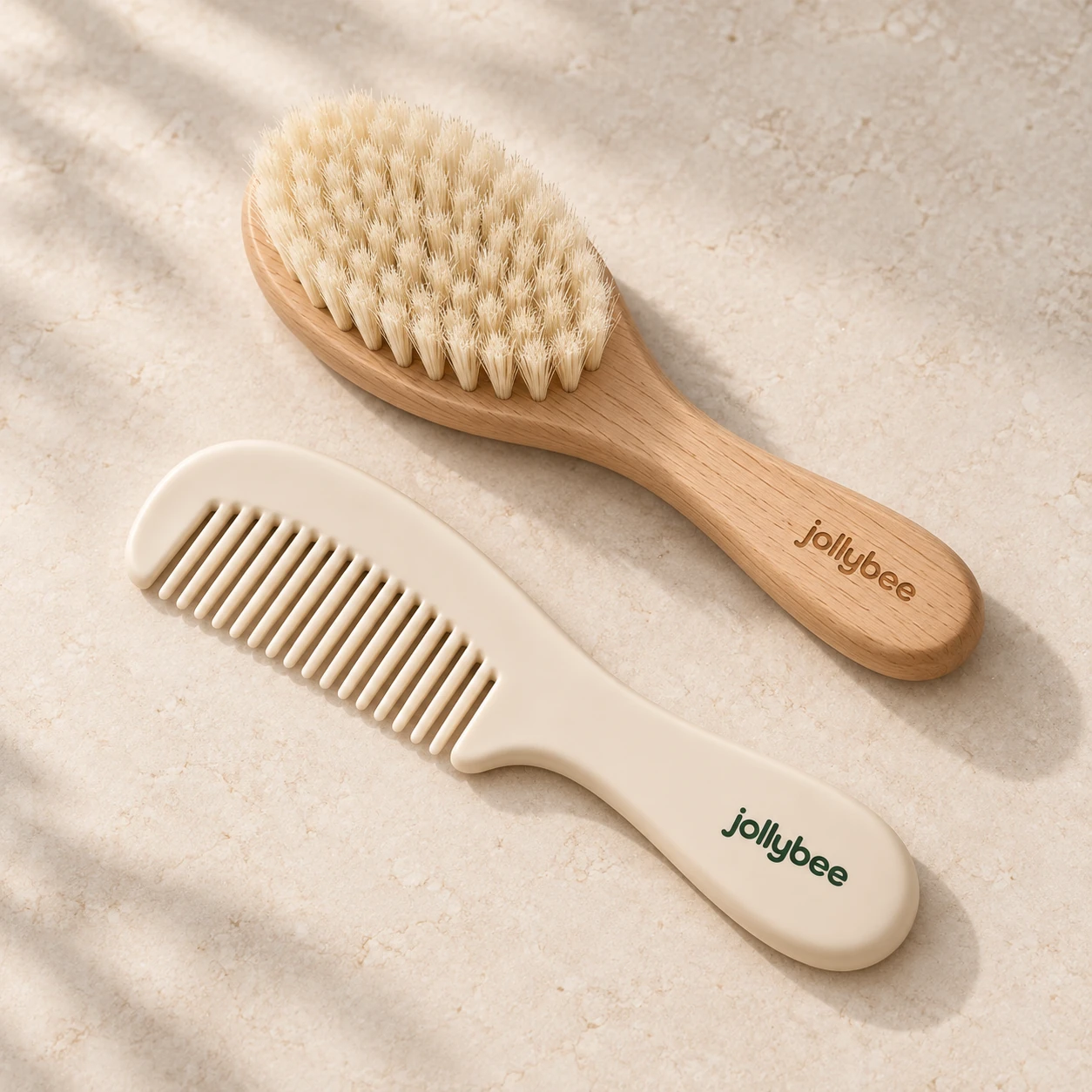 Jollybee baby brush & comb set, product view